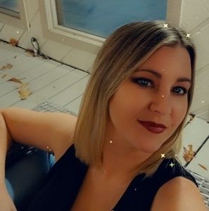 Meet your Posher, Lindsey